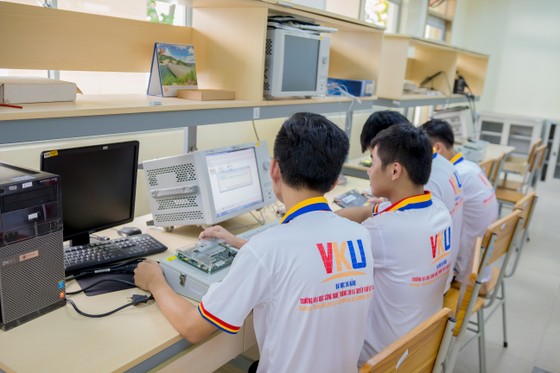 Một số đơn vị Đại học đã có sẵn hạ tầng về công nghệ thông tin